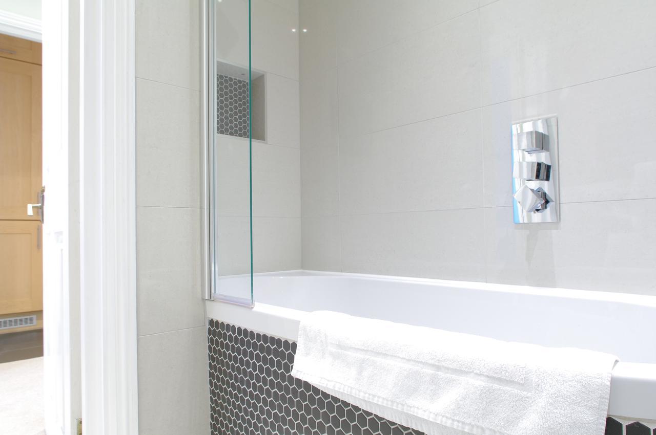 Covent Garden Superior Two Bedroom Aparment On Appartamento Londra